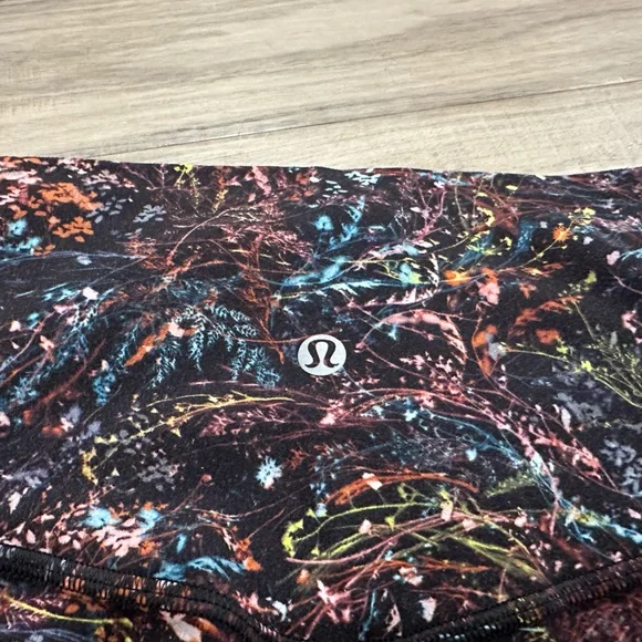 Lululemon Align High-Rise Pant 25 Foliage Overlay Multi Yoga Leggings Size 2 - Picture 3 of 7